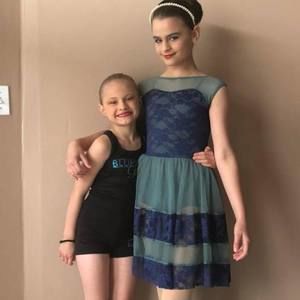 Meet your Posher, Ella